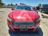 2015 Ford FUSION photo