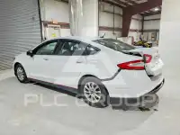 2015 Ford FUSION photo