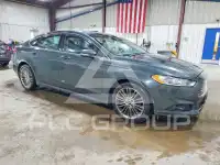 2015 Ford FUSION фото