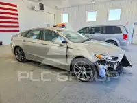 2015 Ford FUSION photo