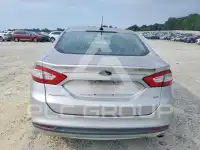 2015 Ford FUSION photo
