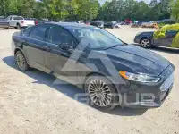 2015 Ford FUSION photo