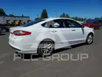 2015 Ford FUSION фото