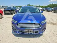 2015 Ford FUSION фото