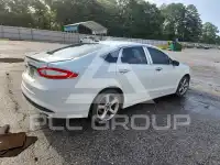 2015 Ford FUSION фото