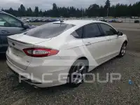 2015 Ford FUSION фото