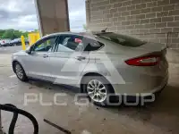 2015 Ford FUSION фото