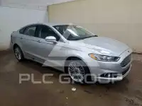 2015 Ford FUSION фото