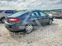 2015 Ford FUSION photo