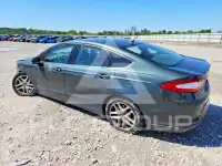 2015 Ford FUSION photo