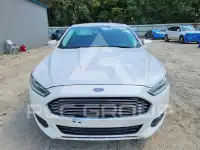 2015 Ford FUSION фото