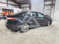 2015 Ford FUSION фото