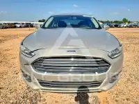 2015 Ford FUSION photo
