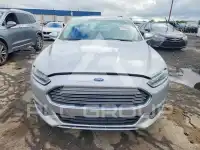 2015 Ford FUSION фото