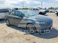 2015 Ford FUSION photo