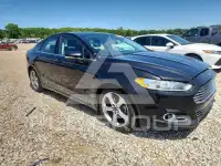 2015 Ford FUSION фото
