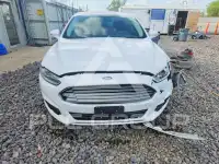 2015 Ford FUSION фото