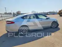 2015 Ford FUSION фото