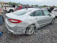 2015 Ford FUSION фото