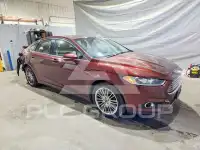 2015 Ford FUSION фото