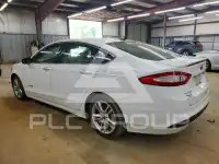 2015 Ford FUSION фото