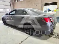 2015 Ford TAURUS фото