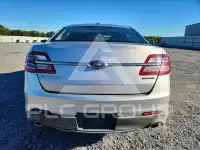 2015 Ford TAURUS photo