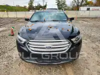 2015 Ford TAURUS photo