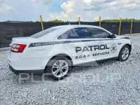 2015 Ford TAURUS фото
