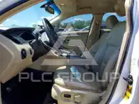 2015 Ford TAURUS фото