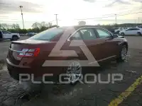 2015 Ford TAURUS фото