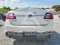 2015 Ford TAURUS фото