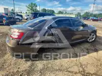 2015 Ford TAURUS фото