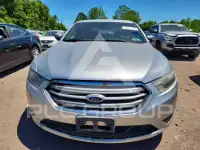 2015 Ford TAURUS photo
