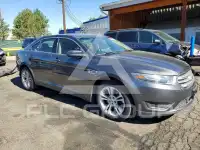 2015 Ford TAURUS photo