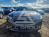 2015 Ford TAURUS фото