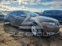 2015 Ford TAURUS фото