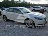 2015 Ford TAURUS фото