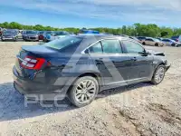 2015 Ford TAURUS photo