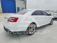 2015 Ford TAURUS photo