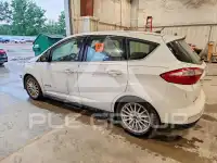 2015 Ford C-MAX photo