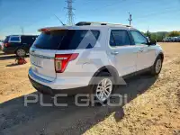 2015 Ford EXPLORER фото