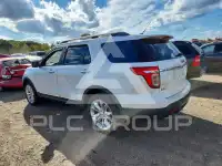 2015 Ford EXPLORER photo