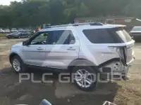 2015 Ford EXPLORER photo