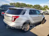 2015 Ford EXPLORER photo