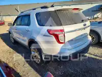 2015 Ford EXPLORER фото