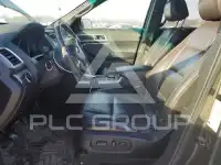 2015 Ford EXPLORER photo