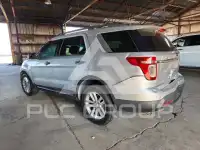 2015 Ford EXPLORER photo