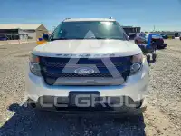 2015 Ford EXPLORER фото