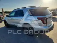 2015 Ford EXPLORER фото